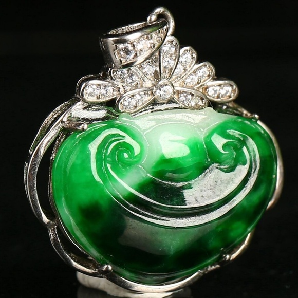 925 Silver Cert'd Natural Green Grade A Jadeite Jade Pendant RuYi 如意 - Picture 5 of 11